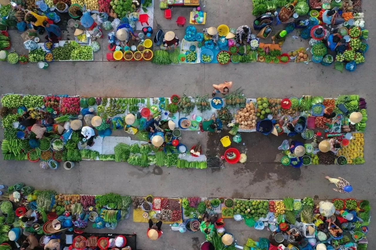 Chợ ‘chồm hổm’: Khu chợ miền Tây độc, lạ ở Hậu Giang Chợ ‘chồm hổm’: Khu chợ miền Tây độc, lạ ở Hậu Giang