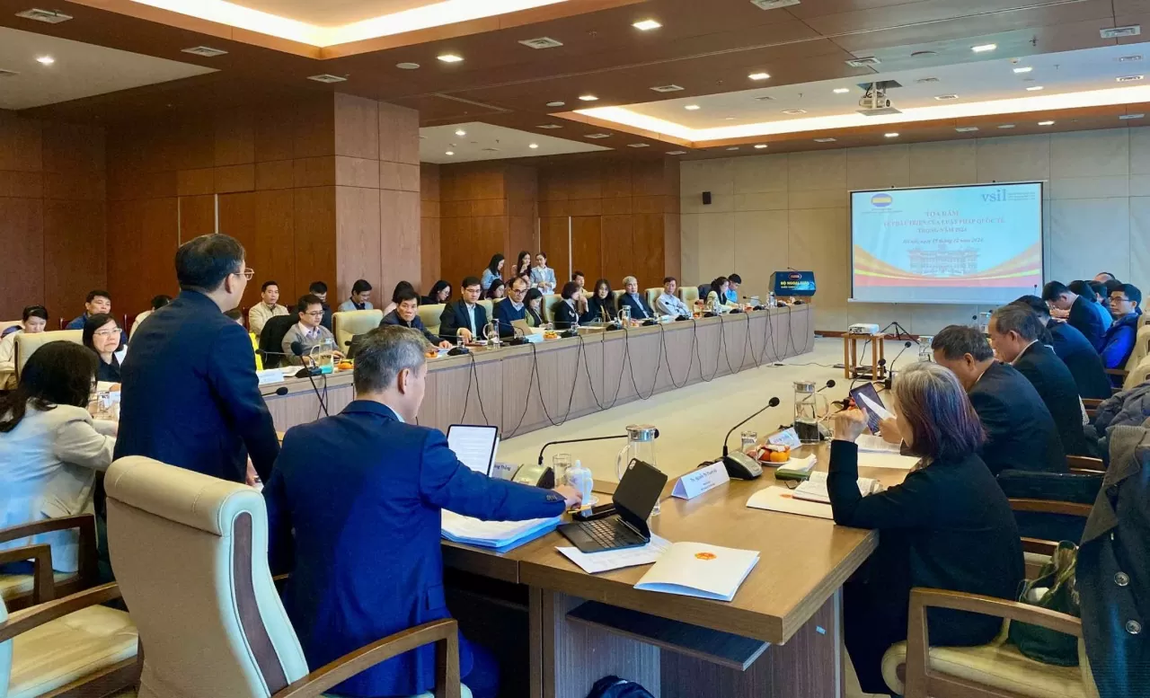 Phát huy vai trò của Việt Nam trong định hình khuôn khổ luật pháp quốc tế Phát huy vai trò của Việt Nam trong định hình khuôn khổ luật pháp quốc tế