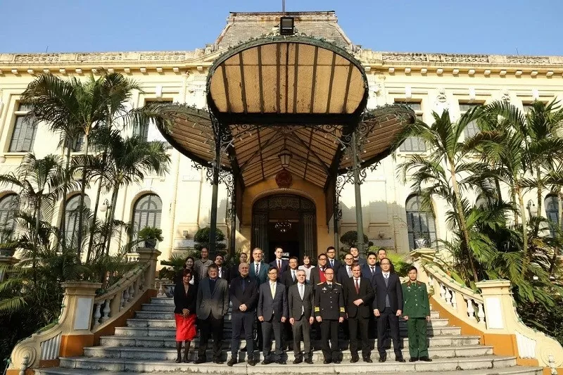 Đối thoại biển Việt Nam-Pháp lần thứ nhất Đối thoại biển Việt Nam-Pháp lần thứ nhất