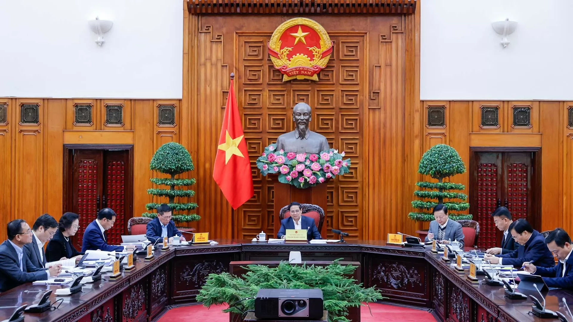 Thủ tướng Phạm Minh Chính chủ trì phiên họp về dự thảo Đề án thành lập Đảng bộ Chính phủ Thủ tướng Phạm Minh Chính chủ trì phiên họp về dự thảo Đề án thành lập Đảng bộ Chính phủ