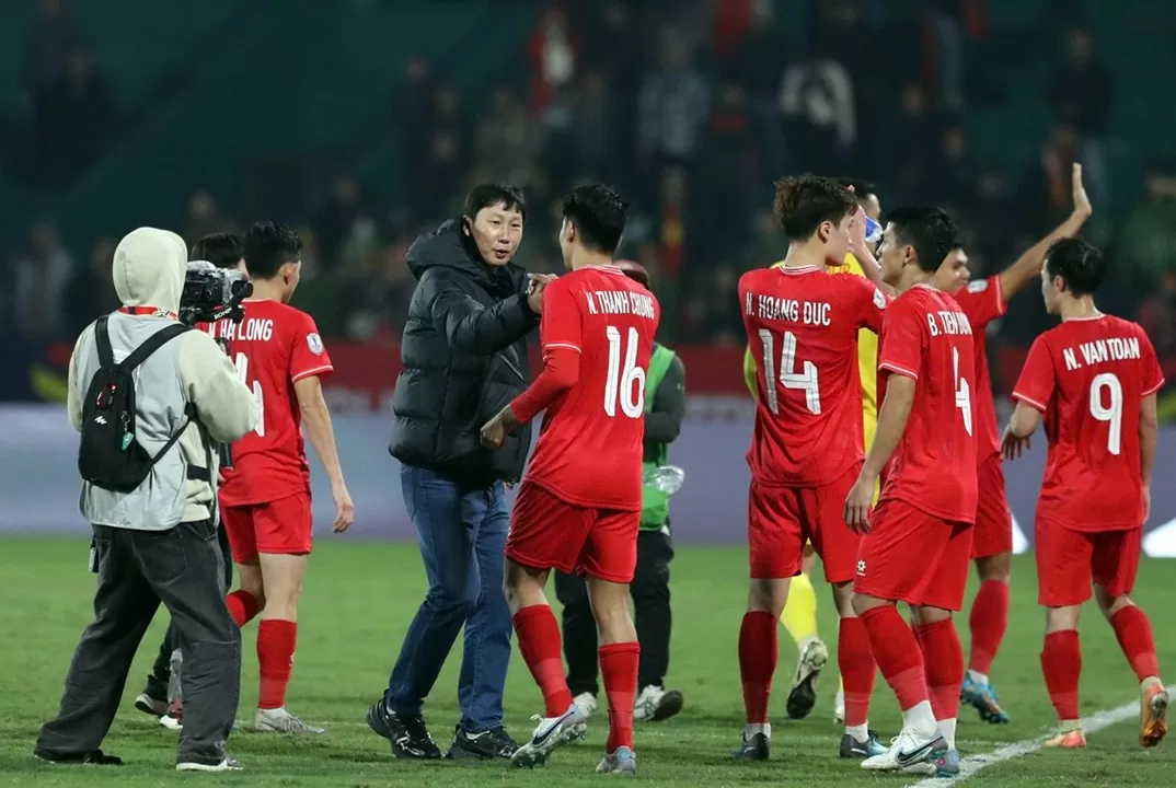 Bảng xếp hạng FIFA tháng 12/2024: Tăng 2 bậc, đội tuyển Việt Nam trở lại vị trí 114 thế giới Bảng xếp hạng FIFA tháng 12/2024: Tăng 2 bậc, đội tuyển Việt Nam trở lại vị trí 114 thế giới