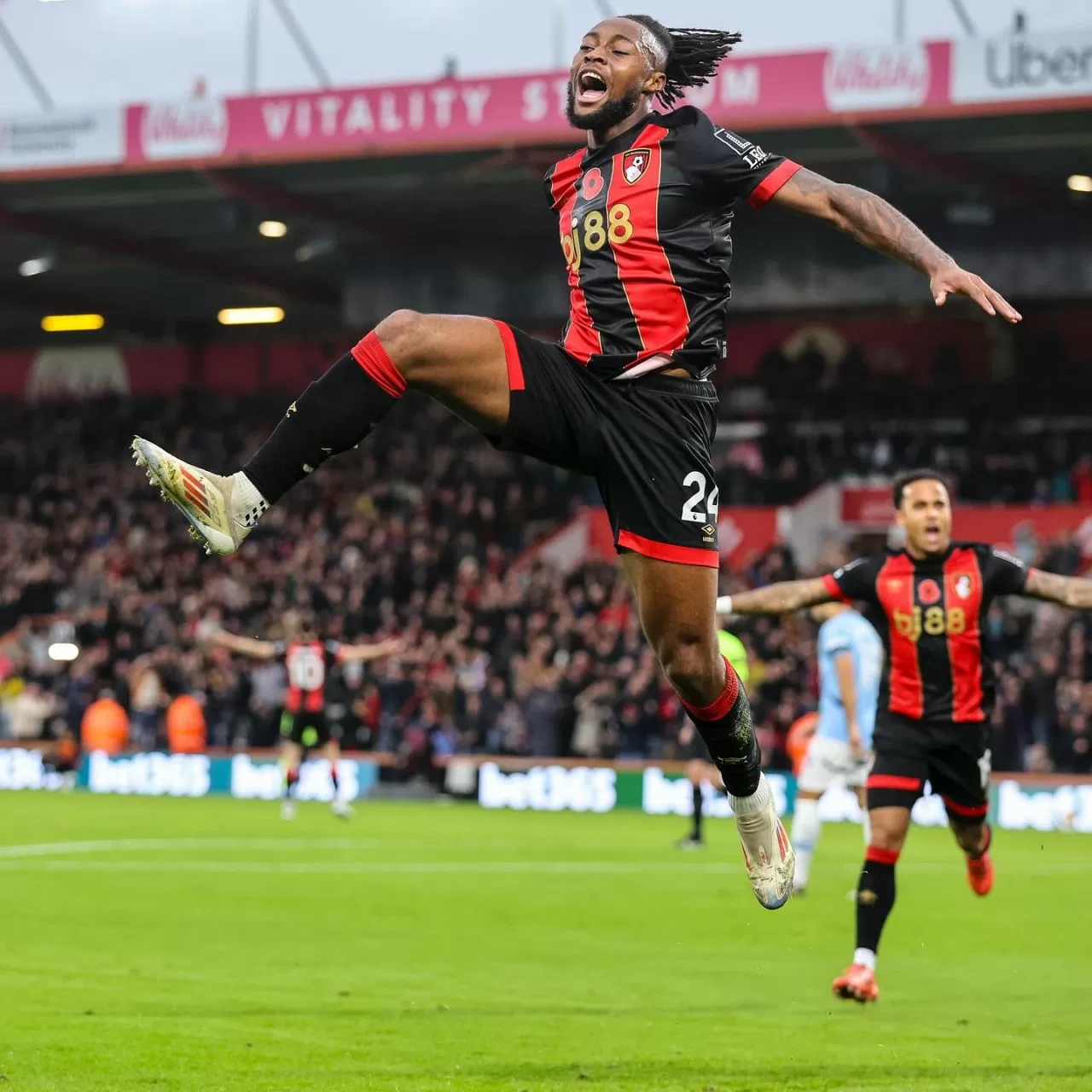 Rashford và Garnacho không đáp ứng được yêu cầu của Amorim (Nguồn: unitedinfocus) Rashford và Garnacho không đáp ứng được yêu cầu của Amorim (Nguồn: unitedinfocus)