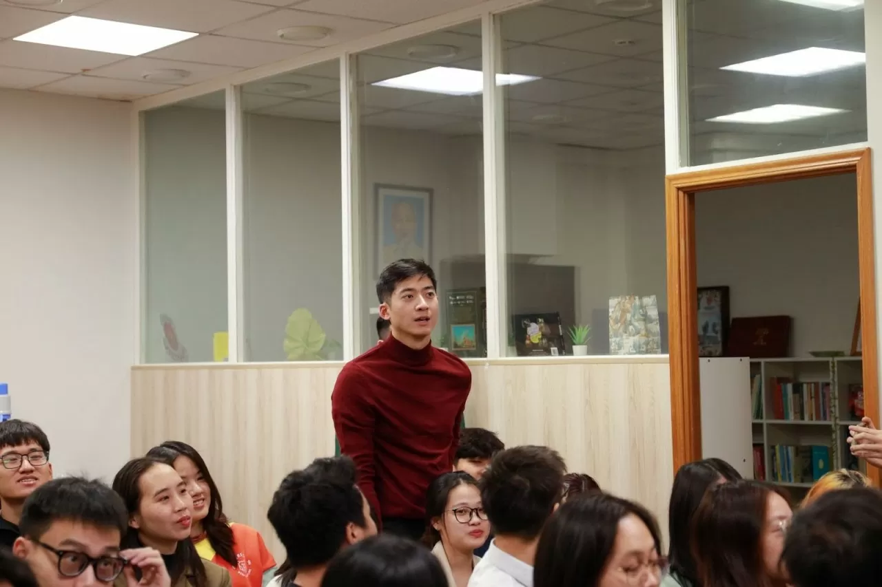 Thế hệ trẻ Việt Nam tại Nga cùng hướng về lịch sử hào hùng của dân tộc Thế hệ trẻ Việt Nam tại Nga cùng hướng về lịch sử hào hùng của dân tộc