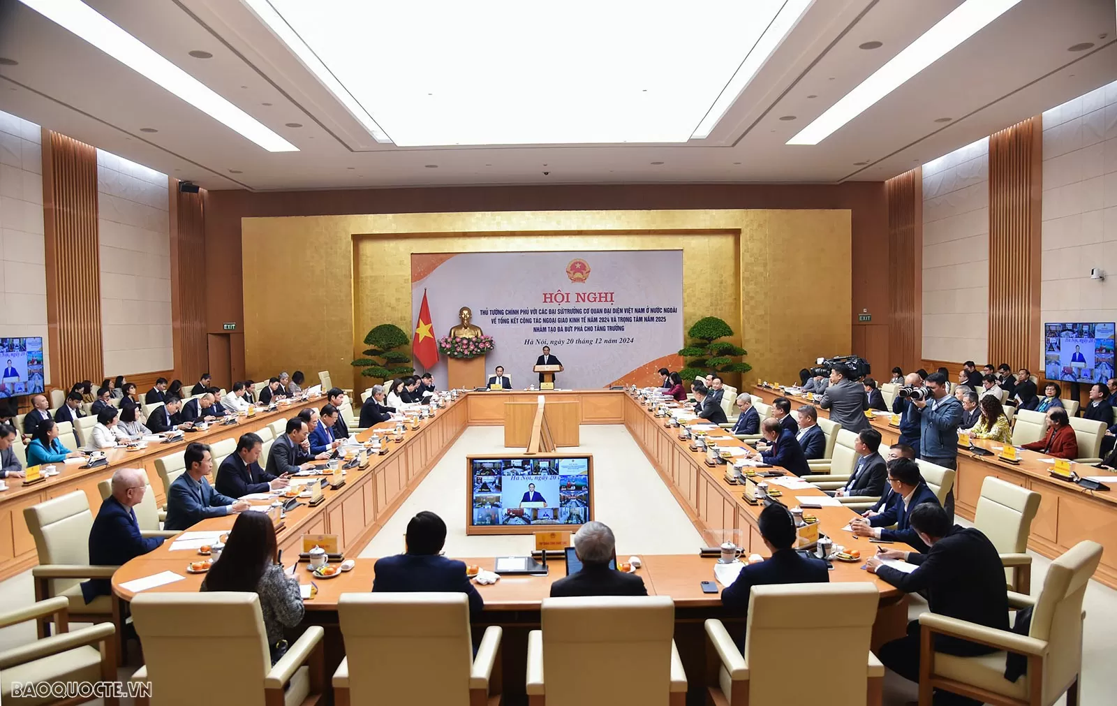 Ngoại giao kinh tế tạo đà bứt phá cho tăng trưởng năm 2025 Ngoại giao kinh tế tạo đà bứt phá cho tăng trưởng năm 2025