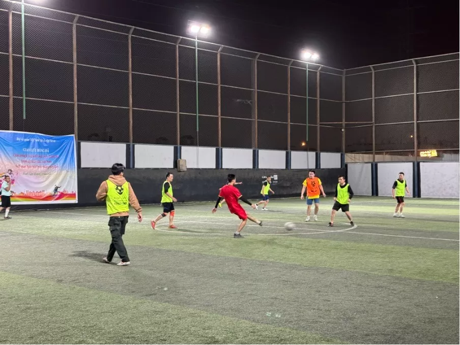 Giao lưu bóng đá kết nối người Việt ở Saudi Arabia Giao lưu bóng đá kết nối người Việt ở Saudi Arabia