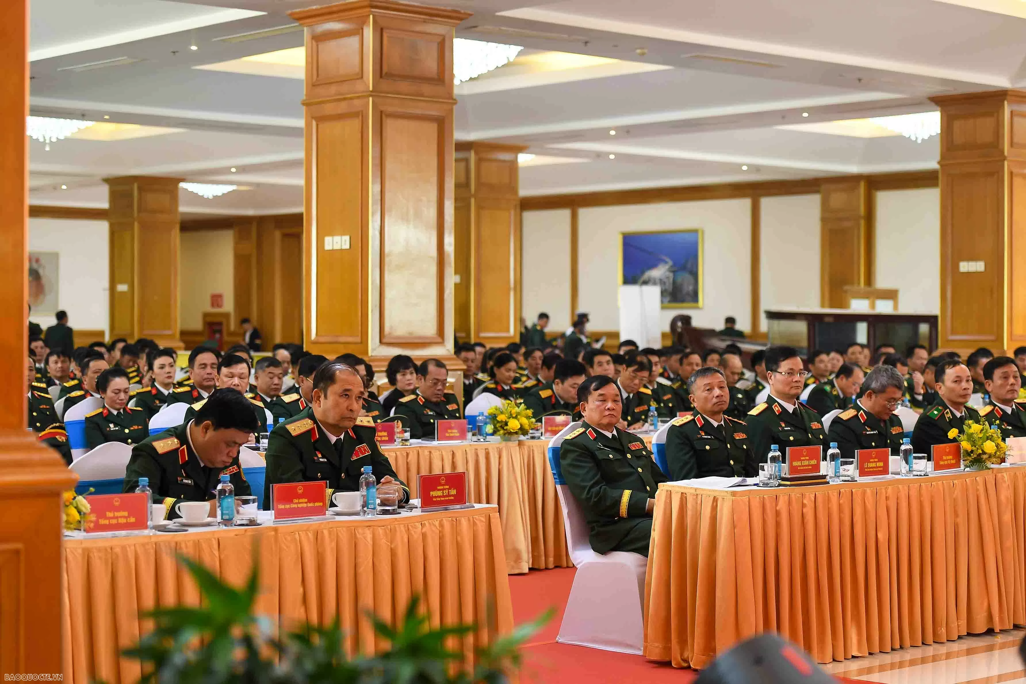 Khoảng 286,3 triệu USD được ký kết thông qua Triển lãm Quốc phòng quốc tế Việt Nam Khoảng 286,3 triệu USD được ký kết thông qua Triển lãm Quốc phòng quốc tế Việt Nam