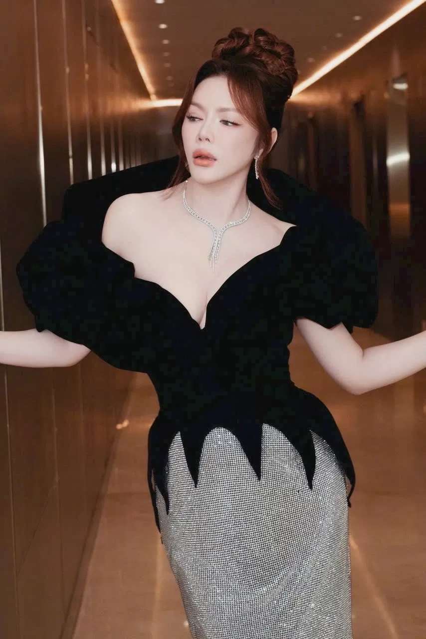 Lý Nhã Kỳ Lý Nhã Kỳ