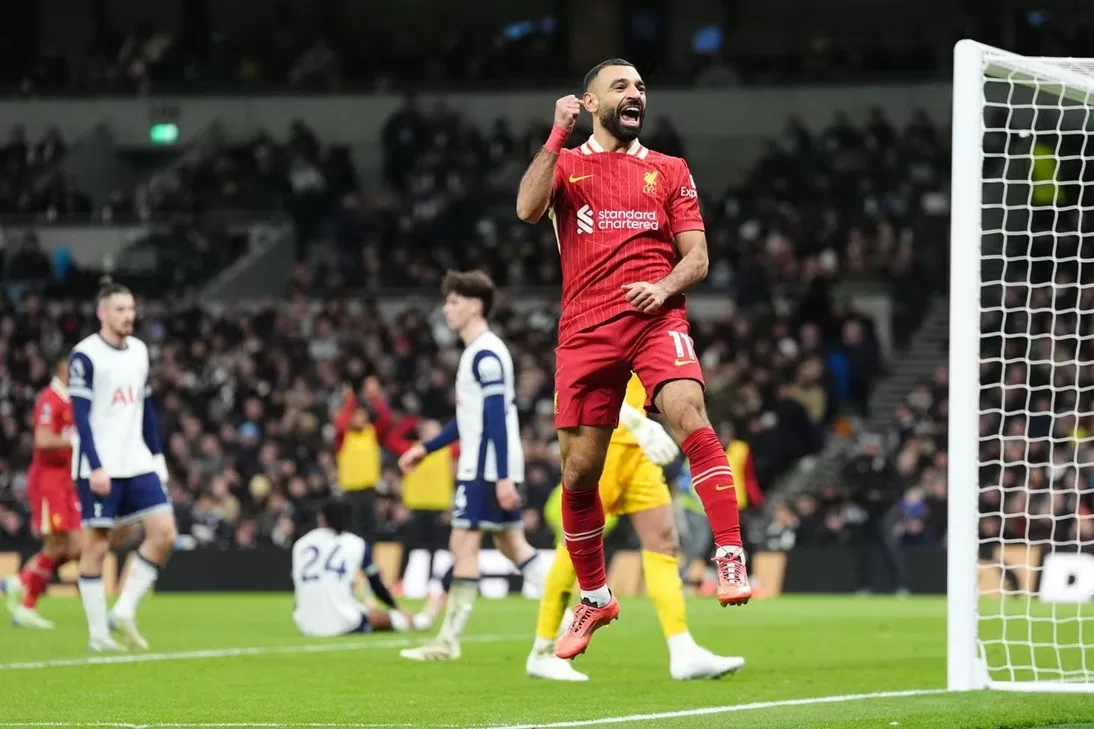Mohamed Salah thi đấu bùng nổ, thiết lập kỷ lục mới ở Ngoại hạng Anh Mohamed Salah thi đấu bùng nổ, thiết lập kỷ lục mới ở Ngoại hạng Anh