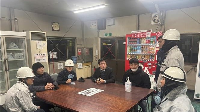 dai su quan viet nam tai nhat ban nhanh chong ho tro cong dan bi no luong