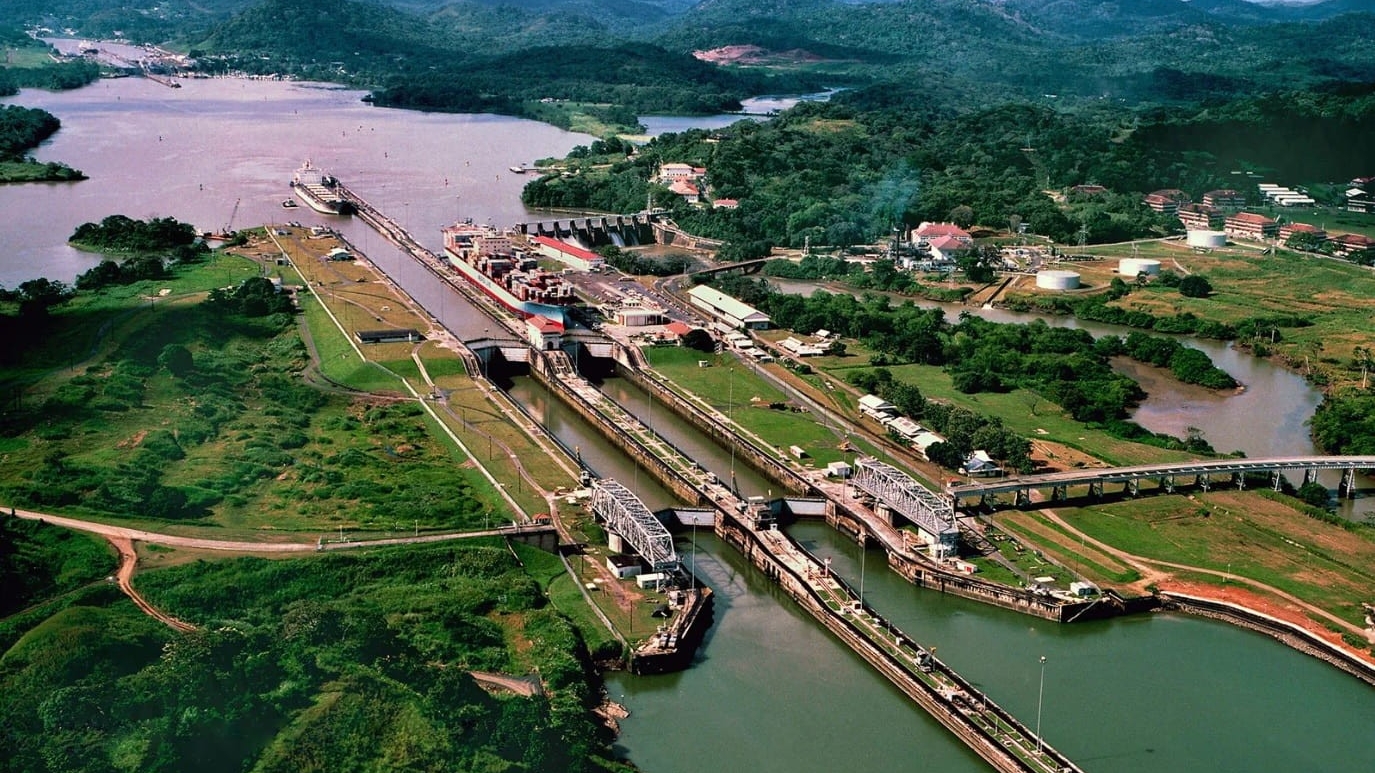 Mỹ được phép đưa quân đến kênh đào Panama?