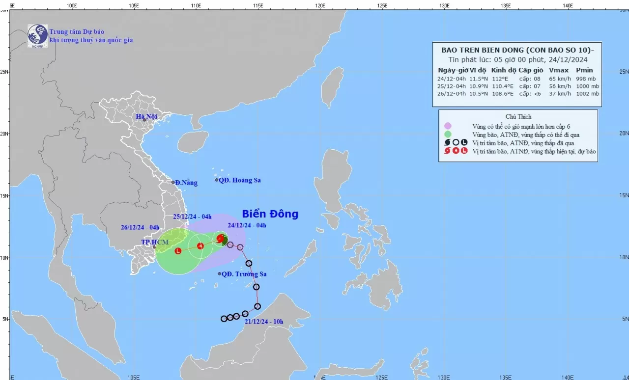 Dự báo diễn biến bão số 10: Sẽ suy yếu dần thành áp thấp nhiệt đới trên vùng biển Khánh Hòa-Bình Thuận, gió cấp 6, sóng cao 3-6m Dự báo diễn biến bão số 10: Sẽ suy yếu dần thành áp thấp nhiệt đới trên vùng biển Khánh Hòa-Bình Thuận, gió cấp 6, sóng cao 3-6m