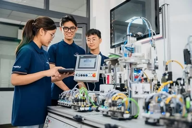 Cơ hội nào cho Việt Nam trong việc đào tạo ngành bán dẫn? Cơ hội nào cho Việt Nam trong việc đào tạo ngành bán dẫn?