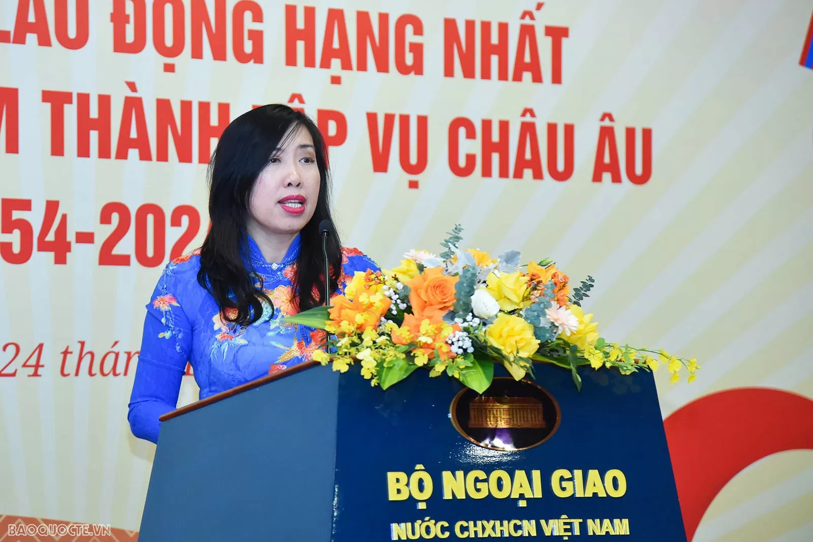 Vụ châu Âu, Bộ Ngoại giao đón nhận Huân chương Lao động hạng Nhất dịp kỷ niệm 70 năm thành lập Vụ Châu Âu, Bộ Ngoại giao đón nhận Huân chương Lao động hạng Nhất dịp kỷ niệm 70 năm thành lập