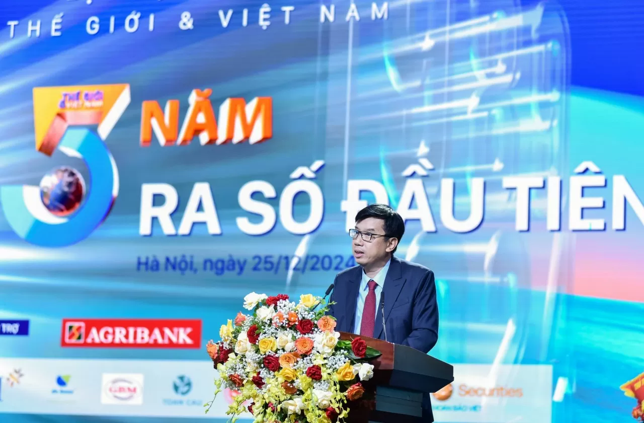 Tổng Biên tập Nguyễn Trường Sơn phát biểu khai mạc chương trình. (Ảnh: Nguyễn Hồng) Tổng Biên tập Nguyễn Trường Sơn phát biểu khai mạc chương trình. (Ảnh: Nguyễn Hồng)