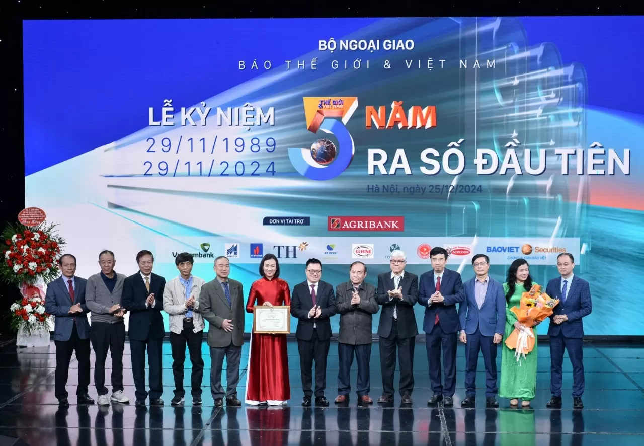 35 năm Báo Thế giới và Việt Nam: Dấu ấn và khát vọng vươn xa 35 năm Báo Thế giới và Việt Nam: Dấu ấn và khát vọng vươn xa