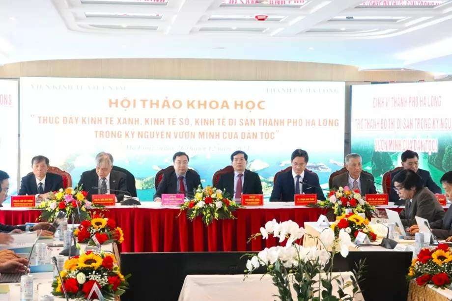 Thúc đẩy kinh tế xanh, kinh tế số, kinh tế di sản thành phố Hạ Long trong Kỷ nguyên vươn mình của dân tộc Thúc đẩy kinh tế xanh, kinh tế số, kinh tế di sản thành phố Hạ Long trong Kỷ nguyên vươn mình của dân tộc