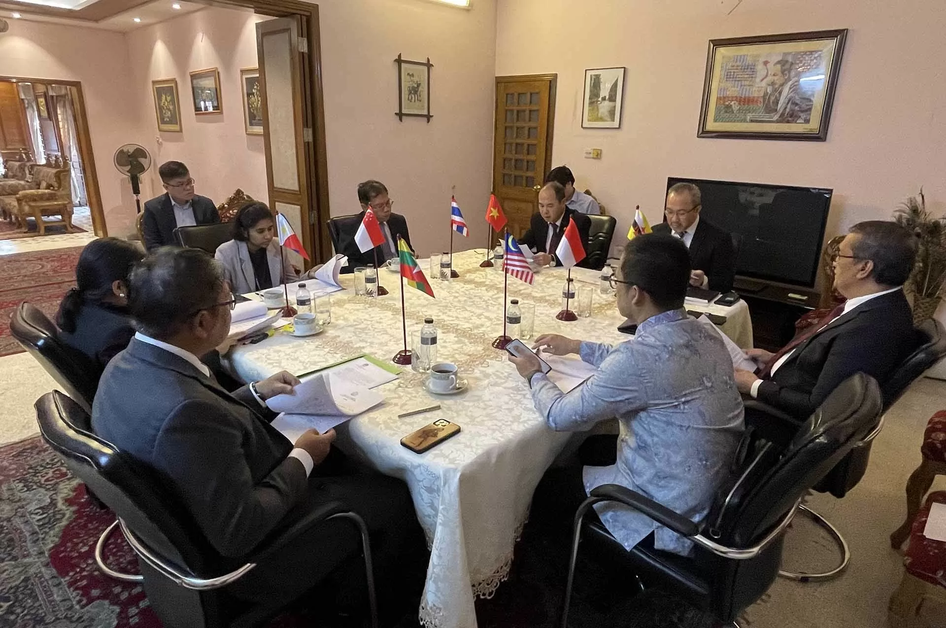 Việt Nam chủ trì phiên họp lần thứ 62 của Ủy ban ASEAN tại Bangladesh