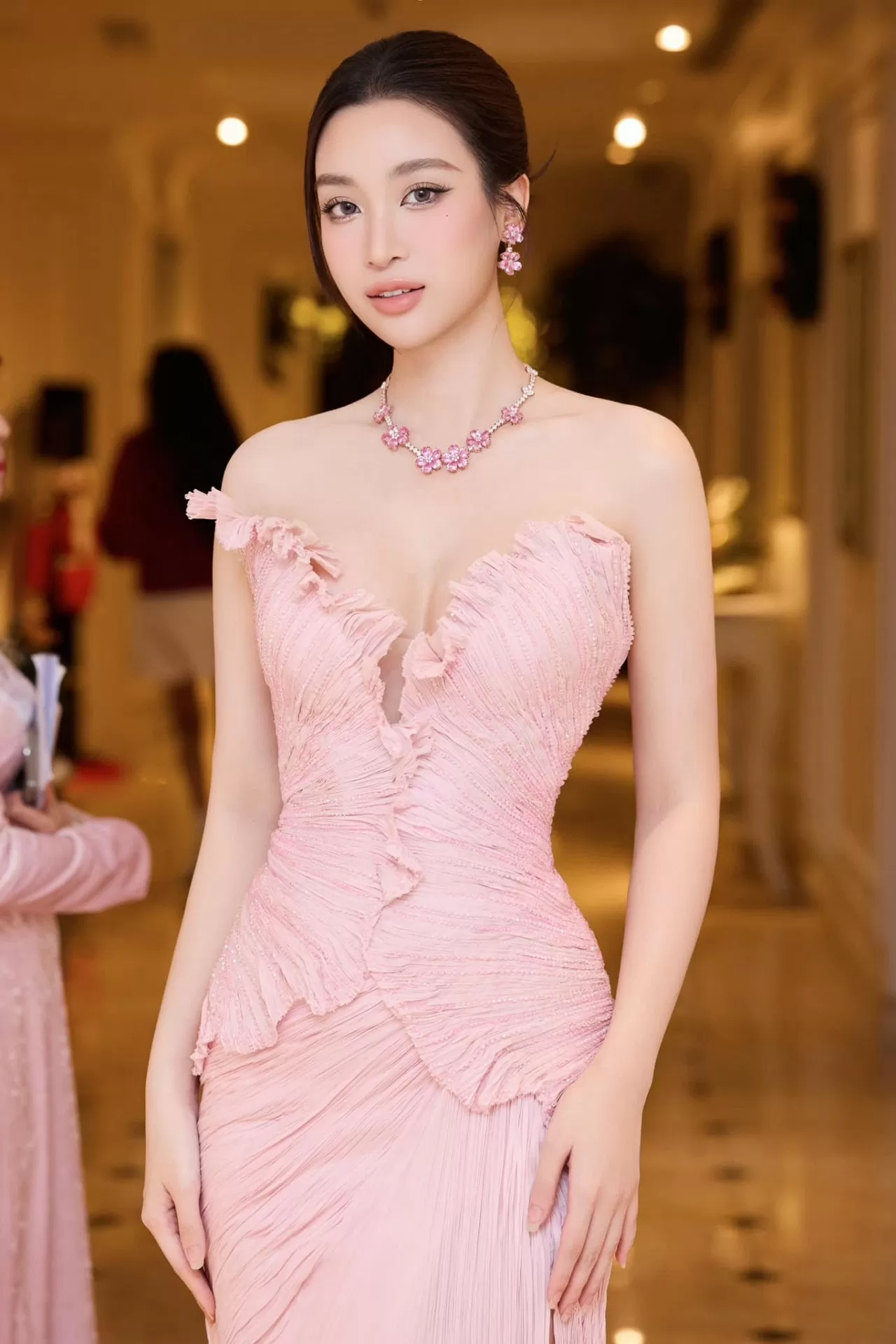 Sao Việt Sao Việt