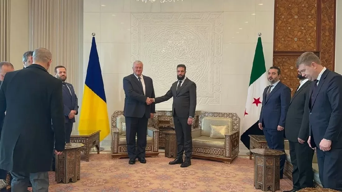 Bộ trưởng Ngoại giao Andrii Sybiha gặp gỡ các nhà lãnh đạo chính quyền Syria tại Damascus vào ngày 30 tháng 12. Bộ Ngoại giao Ukraine Bộ trưởng Ngoại giao Andrii Sybiha gặp gỡ các nhà lãnh đạo chính quyền Syria tại Damascus vào ngày 30 tháng 12. Bộ Ngoại giao Ukraine