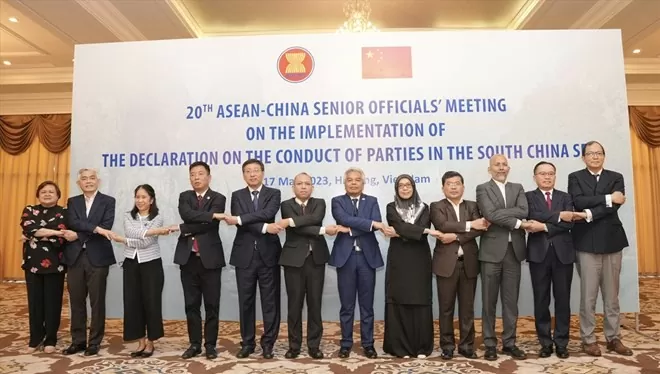 Đại sứ Indonesia: Có một 'mỏ neo' vô giá để thúc đẩy hòa bình, ổn định ở Biển Đông Đại sứ Indonesia: Có một 'mỏ neo' vô giá để thúc đẩy hòa bình, ổn định ở Biển Đông