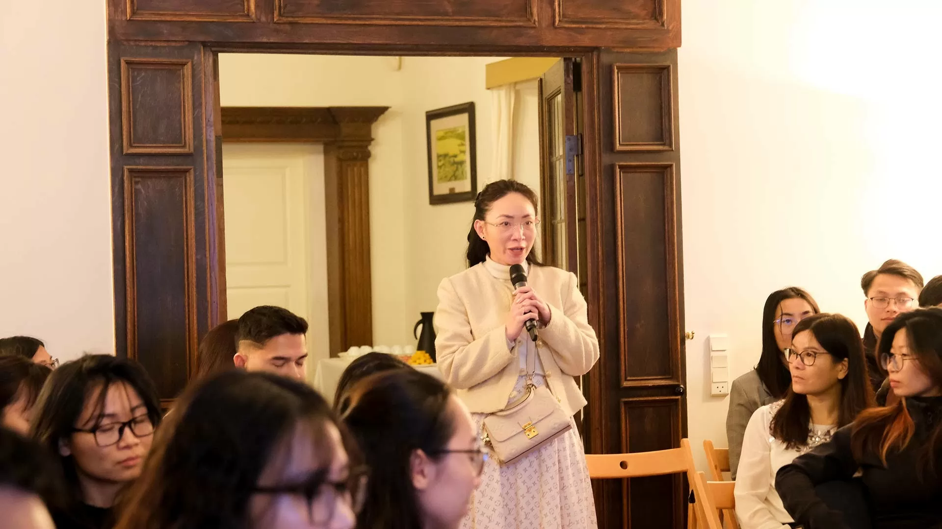 Trí thức kiều bào là nguồn lực quý của đất nước Trí thức kiều bào là nguồn lực quý của đất nước