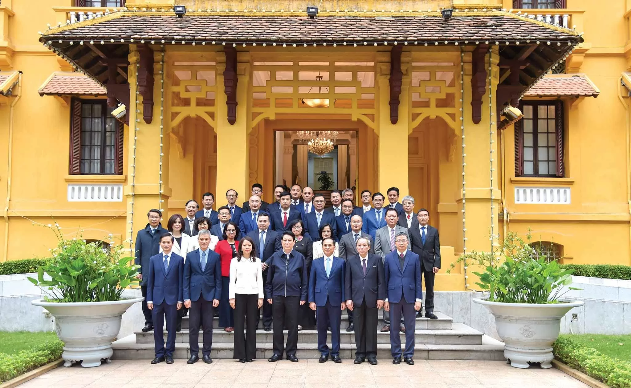 Đối ngoại Việt Nam trước khởi điểm lịch sử mới Đối ngoại Việt Nam trước khởi điểm lịch sử mới