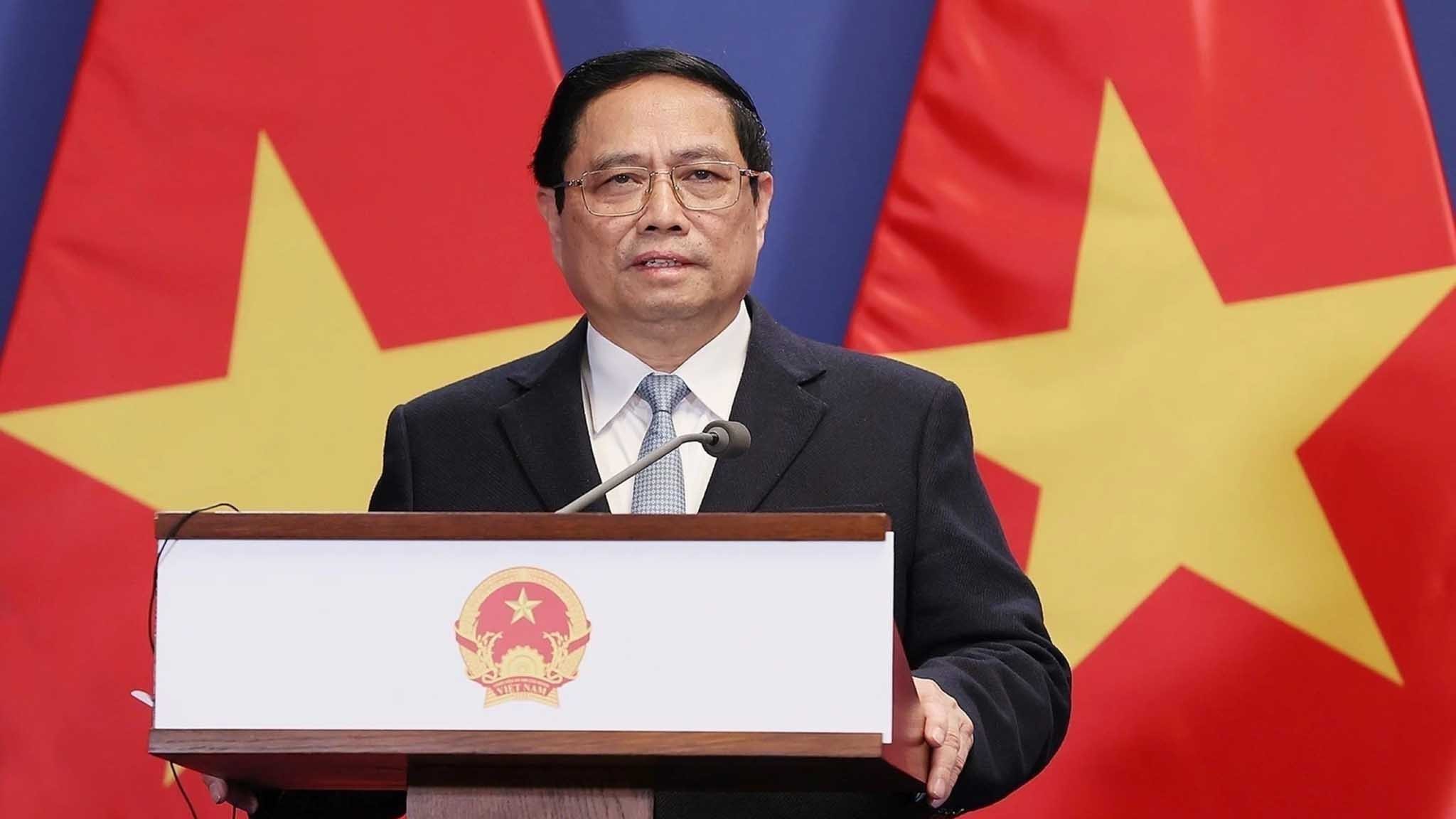 doi moi sang tao tang toc but pha dua dat nuoc vung buoc tien vao ky nguyen vuon minh phat trien giau manh van minh thinh vuong cua dan toc