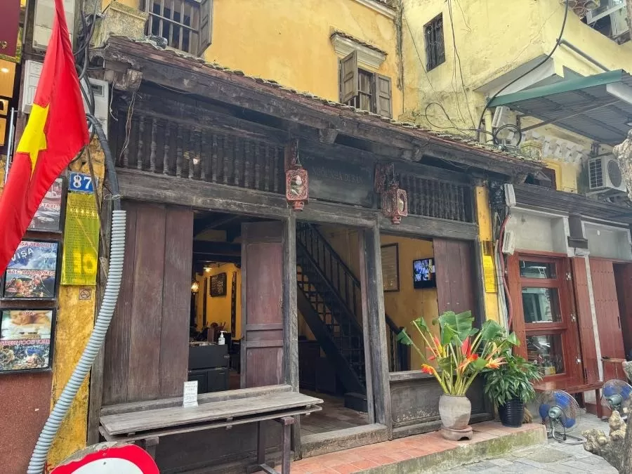 Hà Nội chính thức thu phí tham quan 2 di tích trên phố cổ từ ngày 2/1 Hà Nội chính thức thu phí tham quan 2 di tích trên phố cổ từ ngày 2/1