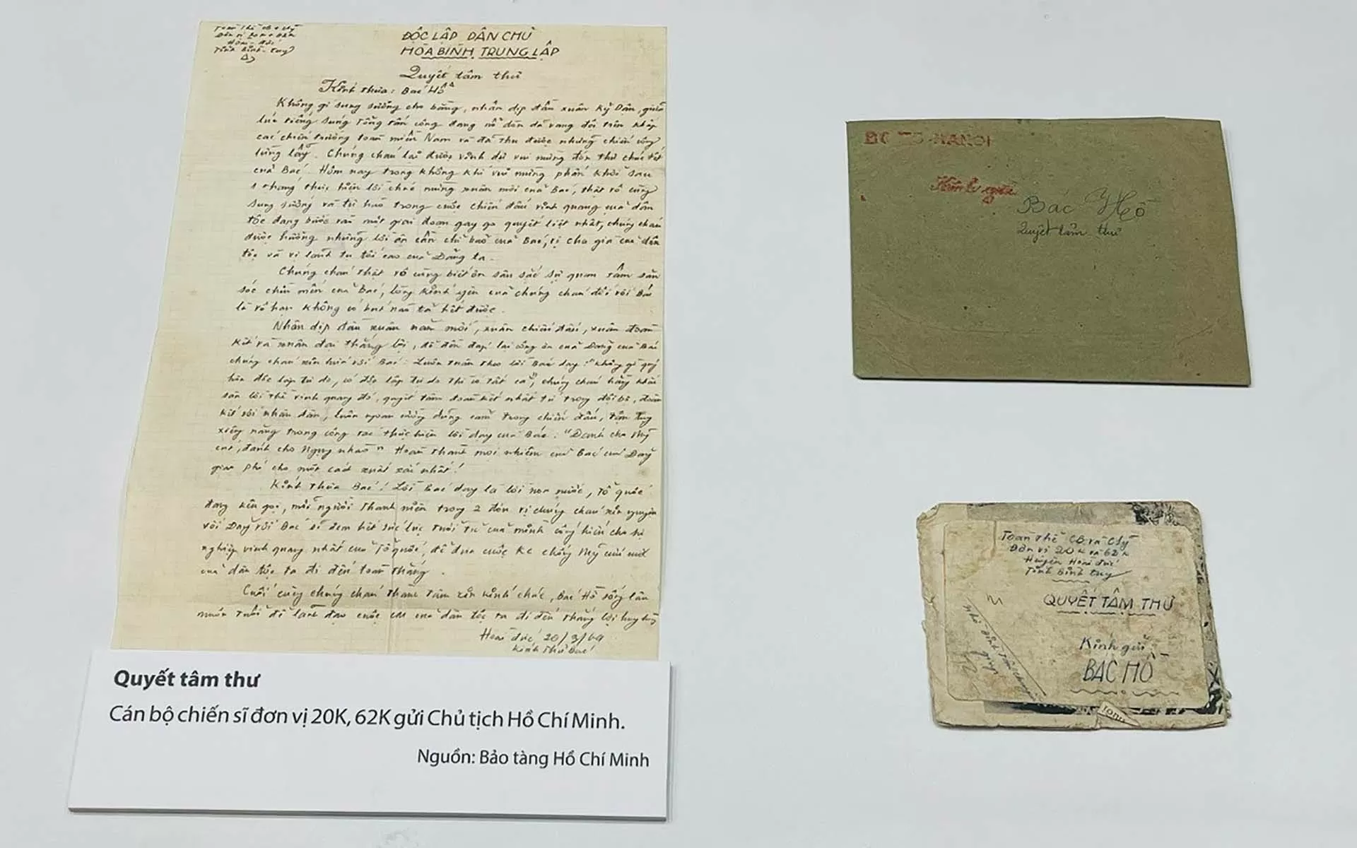 Kỷ vật kể chuyện Bác Hồ với chiến sĩ Kỷ vật kể chuyện Bác Hồ với chiến sĩ