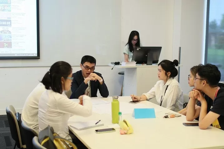 Ước mơ về một xã hội hòa nhập của chàng trai khiếm thị Ước mơ về một xã hội hòa nhập của chàng trai khiếm thị