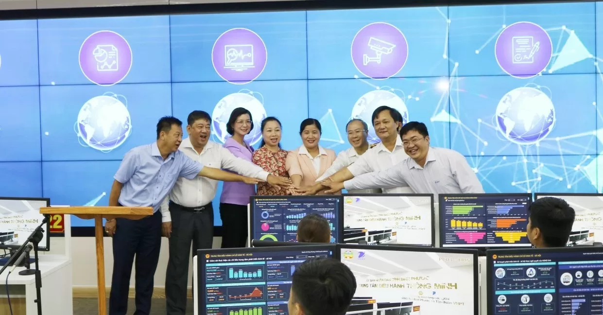 Ngày 09/9/2020, Trung tâm Điều hành thông minh (IOC) tỉnh Bình Phước đưa vào vận hành chính thức Ngày 09/9/2020, Trung tâm Điều hành thông minh (IOC) tỉnh Bình Phước đưa vào vận hành chính thức