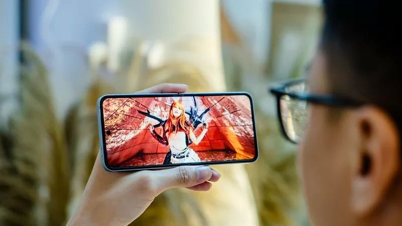 Samsung Galaxy Z Flip FE sẽ có màn hình giống với Z Flip6 Samsung Galaxy Z Flip FE sẽ có màn hình giống với Z Flip6
