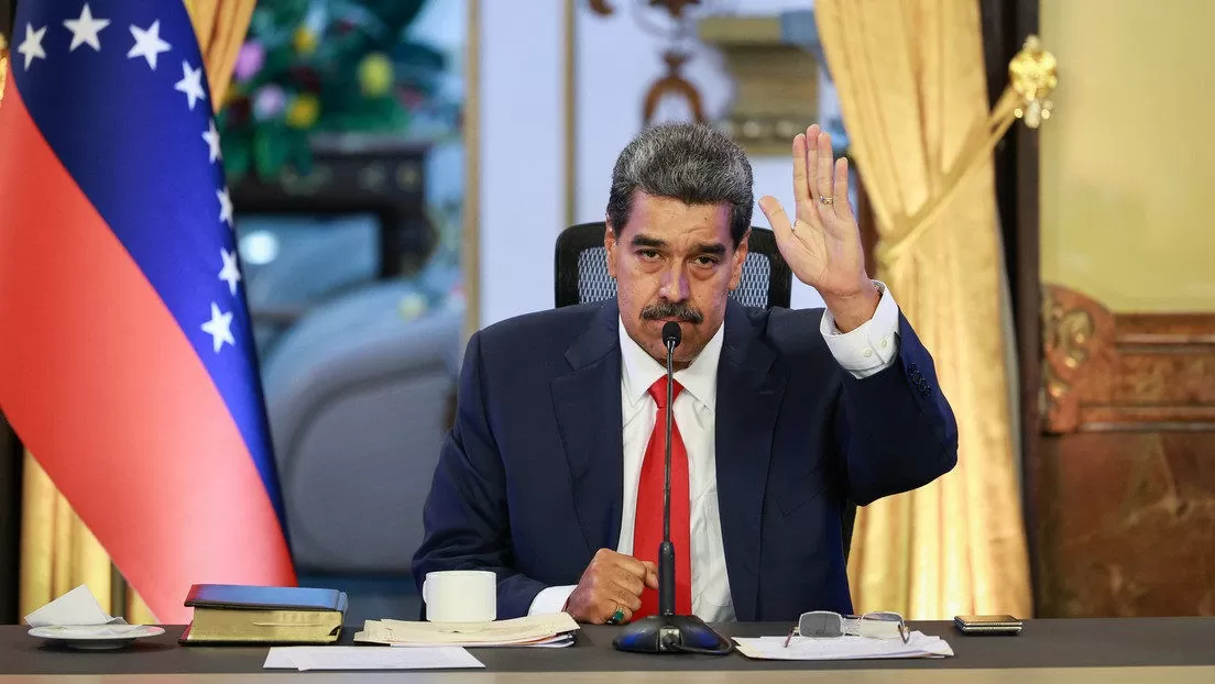 Tổng thống Venezuela tuyên bố sẵn sàng 'lật sang trang mới' trong quan hệ với Mỹ. Resumen Latinoamericano Tổng thống Venezuela tuyên bố sẵn sàng 'lật sang trang mới' trong quan hệ với Mỹ. Resumen Latinoamericano