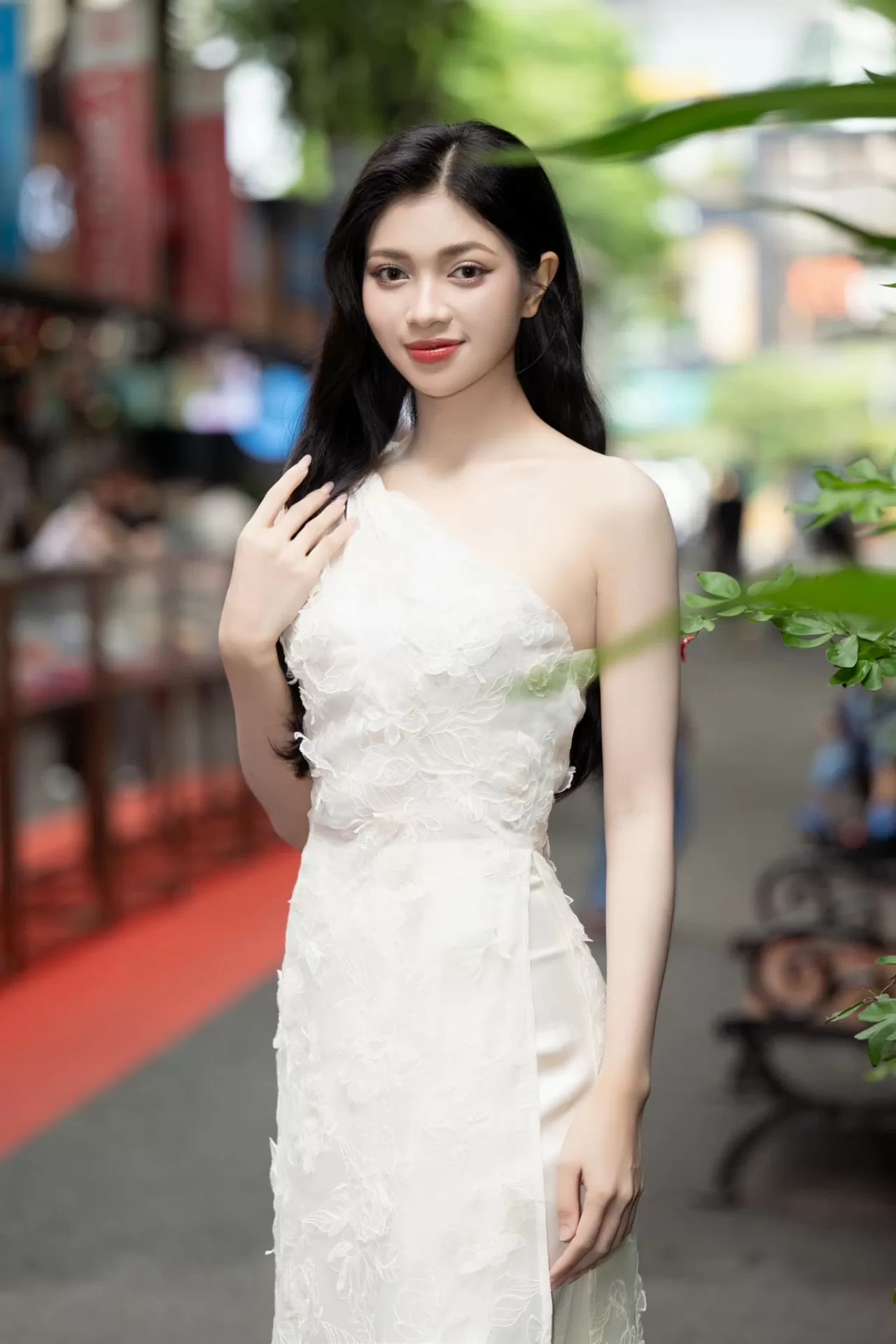 Á hậu Huỳnh Minh Kiên Á hậu Huỳnh Minh Kiên