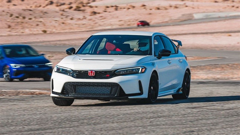 Honda Civic Type R tại Việt Nam âm thầm tăng giá bán