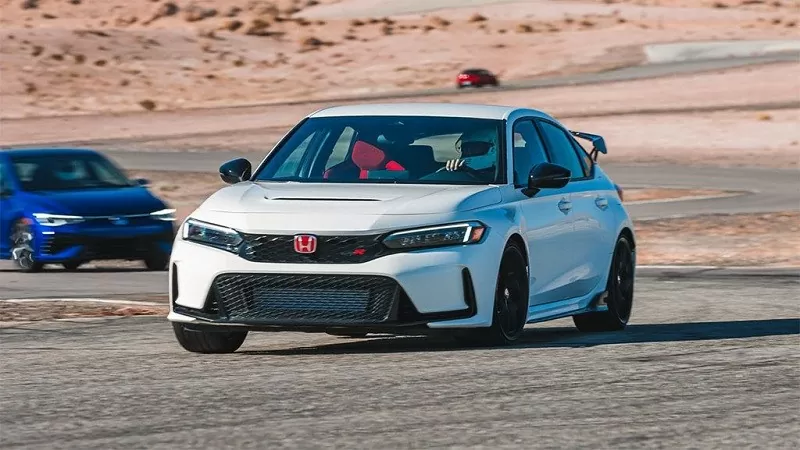 Honda Civic Type R tại Việt Nam âm thầm tăng giá bán