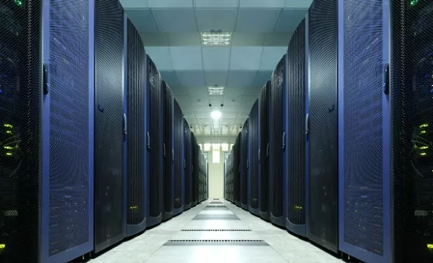 Công ty Hàn Quốc bắt tay các nhà cung cấp dịch vụ đám mây toàn cầu. Một trung tâm dữ liệu với các hàng thiết bị truyền thông khác nhau. (Nguồn: Korea Herald) Công ty Hàn Quốc bắt tay các nhà cung cấp dịch vụ đám mây toàn cầu. Một trung tâm dữ liệu với các hàng thiết bị truyền thông khác nhau. (Nguồn: Korea Herald)