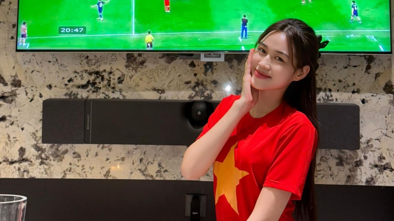 do thi ha tran thanh do my linh co vu doi tuyen viet nam o chung ket asean cup