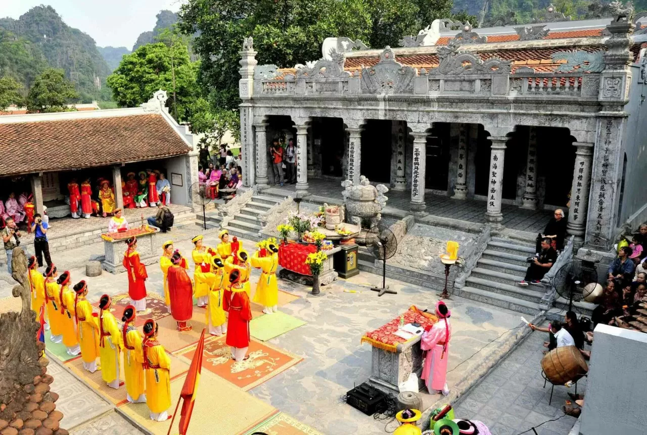 Đền Thái Vi (Ninh Bình): ‘Nét chấm phá’ giữa không gian vùng quê Bắc Bộ Đền Thái Vi (Ninh Bình): ‘Nét chấm phá’ giữa không gian vùng quê Bắc Bộ