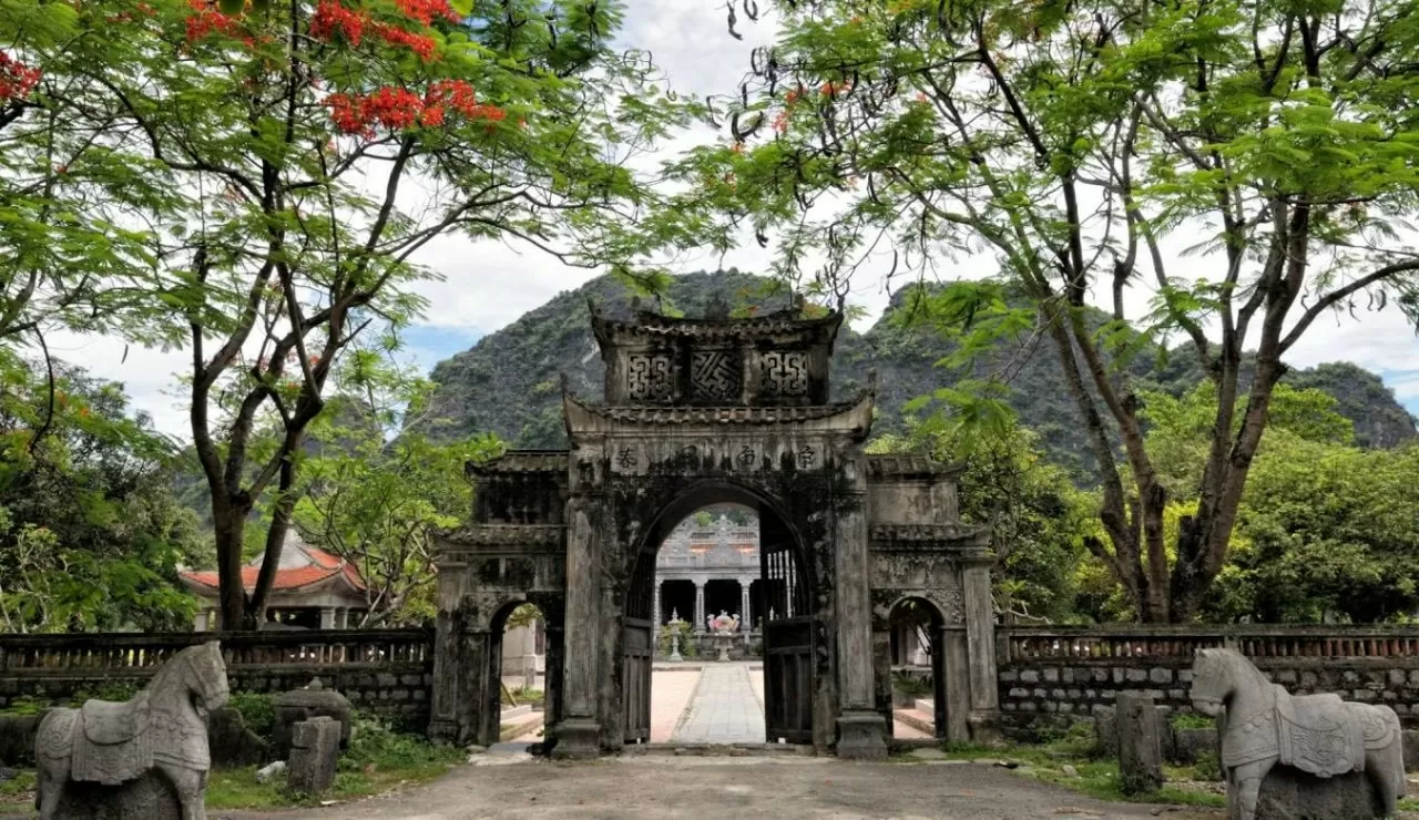 Đền Thái Vi (Ninh Bình): ‘Nét chấm phá’ giữa không gian vùng quê Bắc Bộ Đền Thái Vi (Ninh Bình): ‘Nét chấm phá’ giữa không gian vùng quê Bắc Bộ