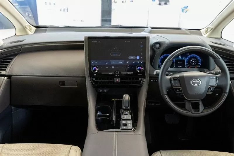 Toyota Alphard tăng giá bán 140 triệu đồng tại Việt Nam Toyota Alphard tăng giá bán 140 triệu đồng tại Việt Nam