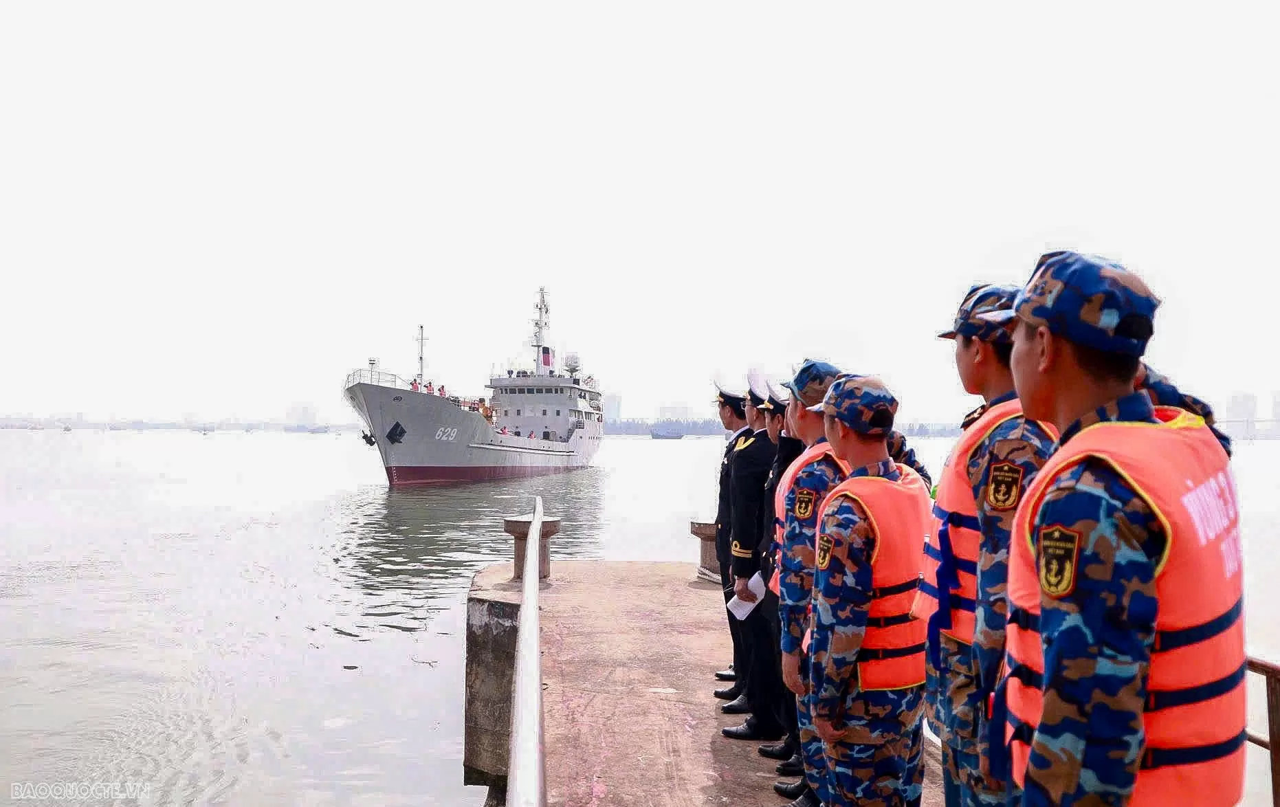 Các tàu Vùng 3 Hải quân rời bến làm nhiệm vụ trực trên biển dịp Tết Nguyên đán 2025 Các tàu Vùng 3 Hải quân rời bến làm nhiệm vụ trực trên biển dịp Tết Nguyên đán 2025