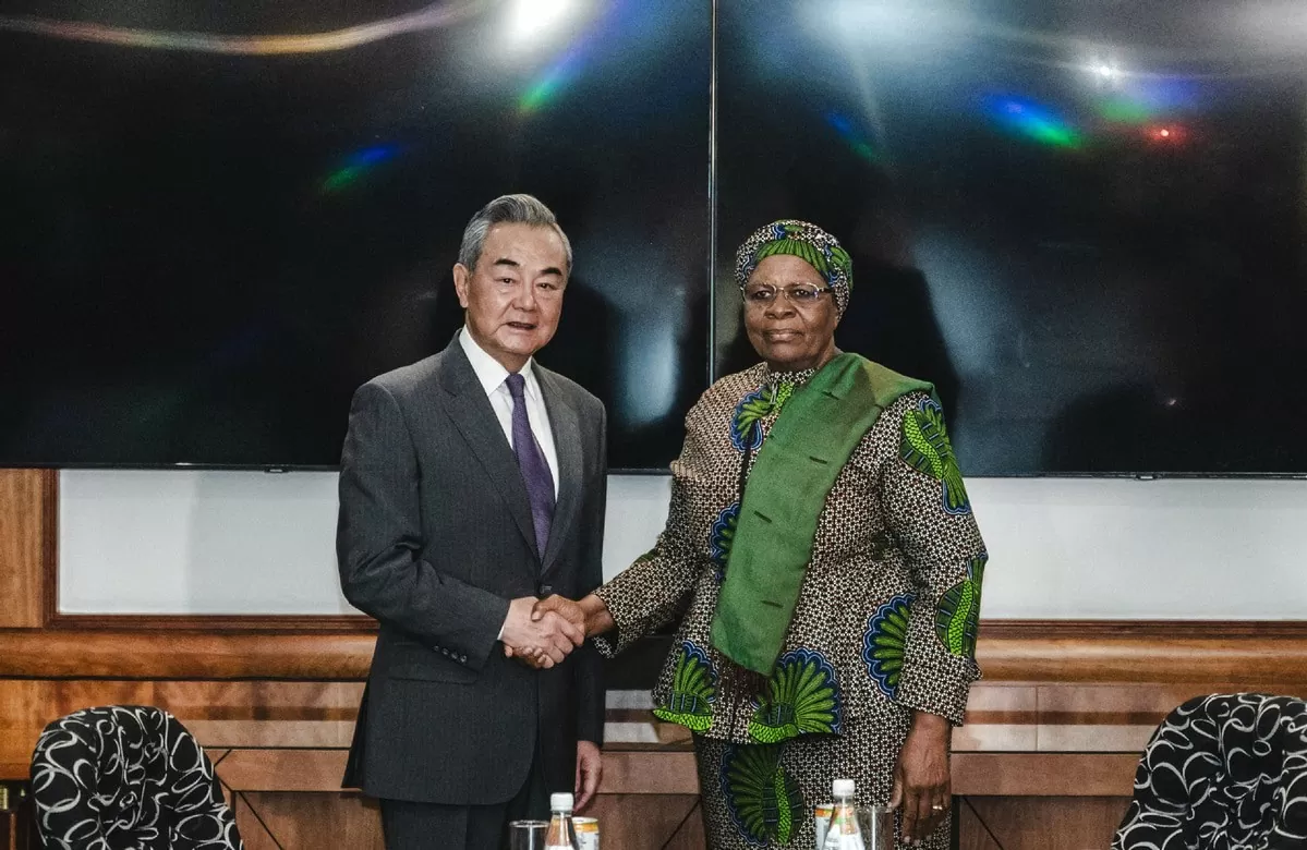 Ngoại trưởng Trung Quốc công du điểm đến truyền thống, chứng tỏ tấm lòng thành Ngoại trưởng Trung Quốc công du điểm đến truyền thống, chứng tỏ tấm lòng thành