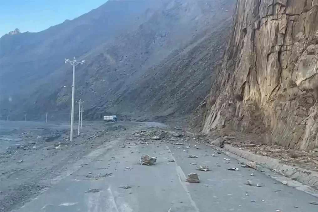 Tiếp tục ghi nhận thương vong sau trận động đất mạnh ở Tây Tạng, Trung Quốc Tiếp tục ghi nhận thương vong sau trận động đất mạnh ở Tây Tạng, Trung Quốc