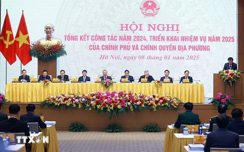 Chính phủ nêu cao tinh thần trách nhiệm, cam kết phấn đấu thực hiện thắng lợi kế hoạch năm 2025 Chính phủ nêu cao tinh thần trách nhiệm, cam kết phấn đấu thực hiện thắng lợi kế hoạch năm 2025