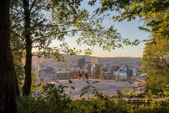 Vẻ đẹp xanh của Oslo từ một góc chụp của thành phố. (Nguồn: Sustain Europe) Vẻ đẹp xanh của Oslo từ một góc chụp của thành phố. (Nguồn: Sustain Europe)