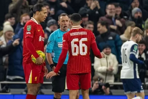 Khoảnh khắc lịch sử ở trận Tottenham 1-0 Liverpool Khoảnh khắc lịch sử ở trận Tottenham 1-0 Liverpool