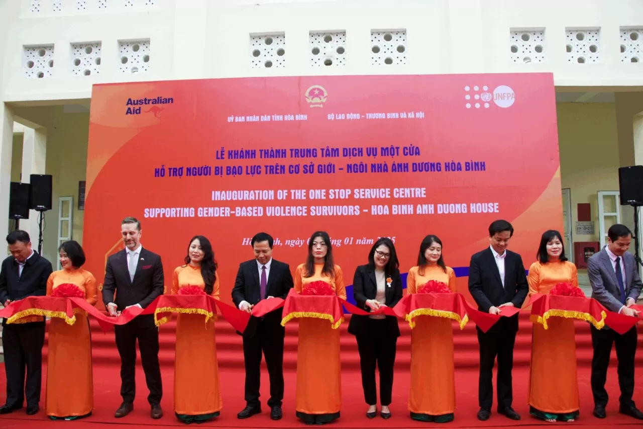 Lễ ra mắt ngôi nhà Ánh Dương Lễ ra mắt ngôi nhà Ánh Dương