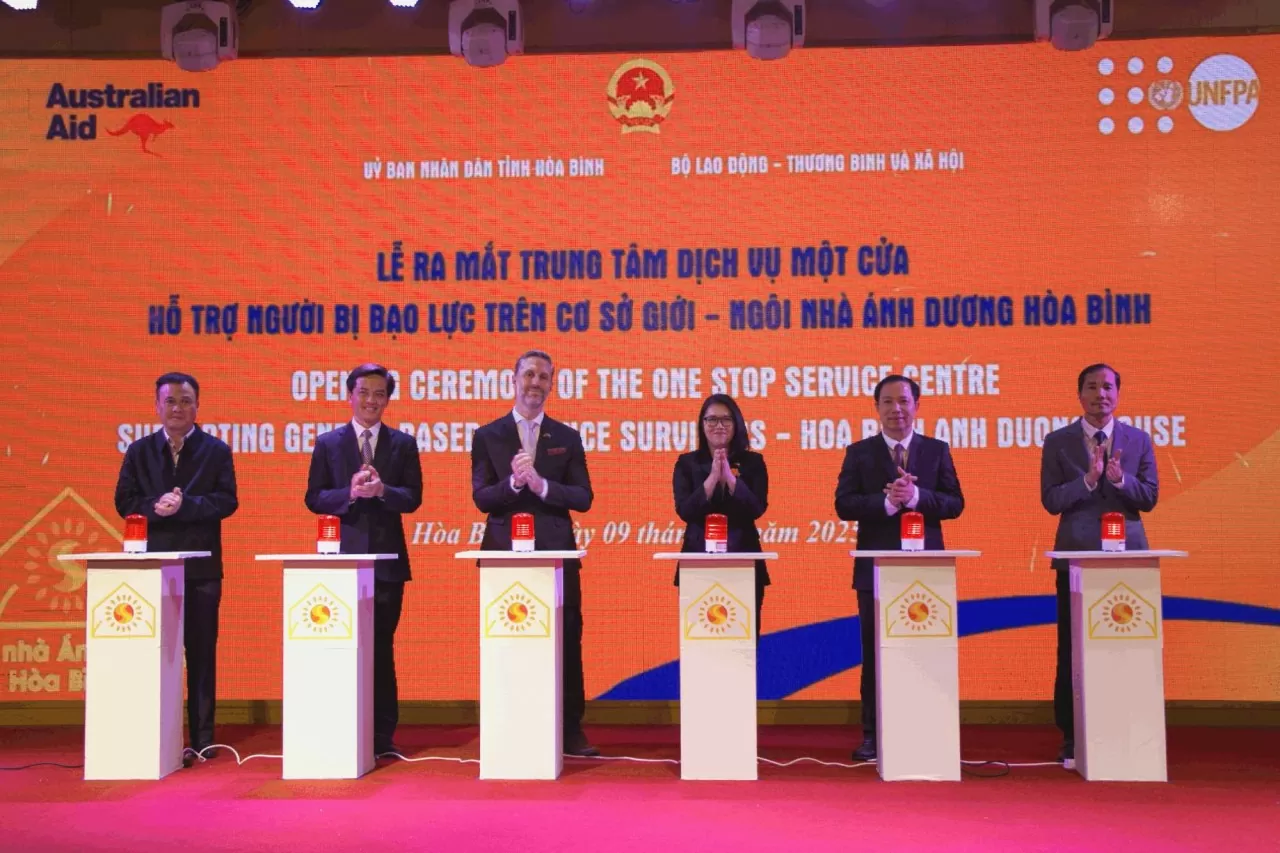 Lễ ra mắt ngôi nhà Ánh Dương Lễ ra mắt ngôi nhà Ánh Dương