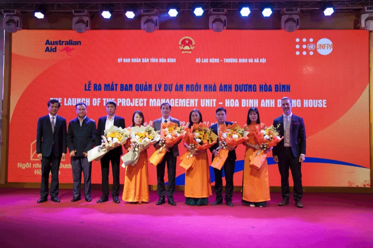 Lễ ra mắt ngôi nhà Ánh Dương Lễ ra mắt ngôi nhà Ánh Dương